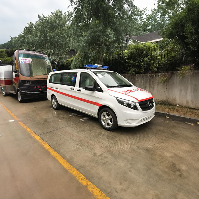 深圳私人救护车租赁电话