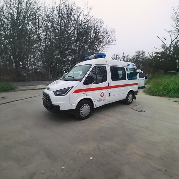 深圳救护车租赁费用
