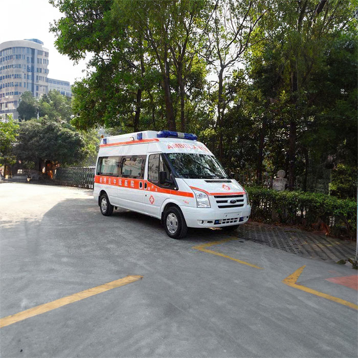 深圳私人救护车租车收费