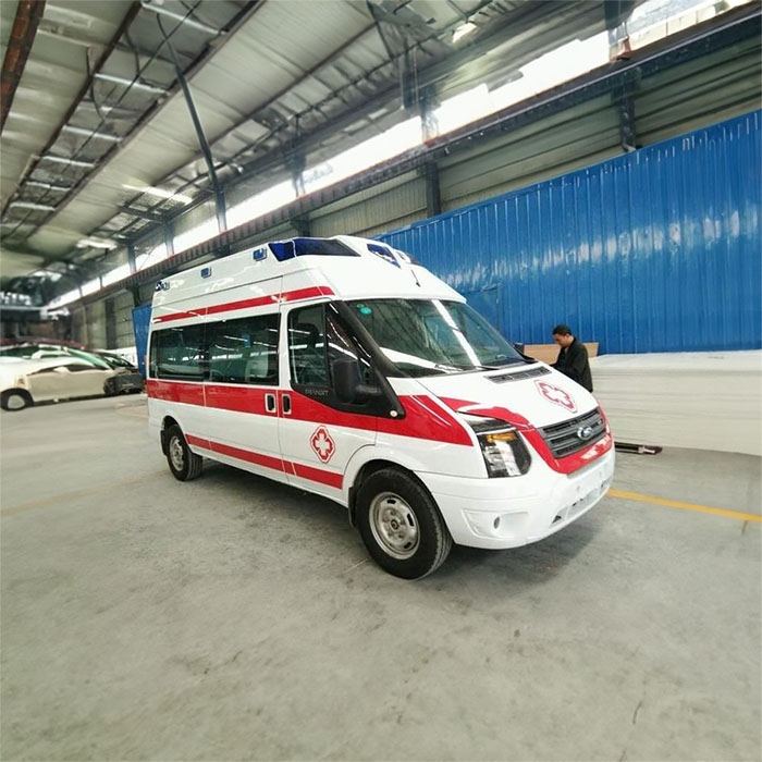 深圳救护车租车联系方式