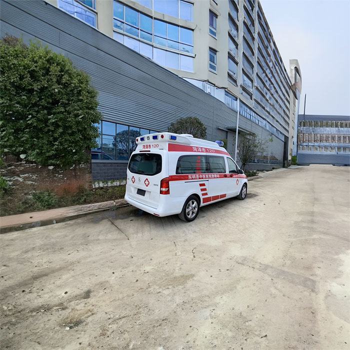 深圳救护车出租收费