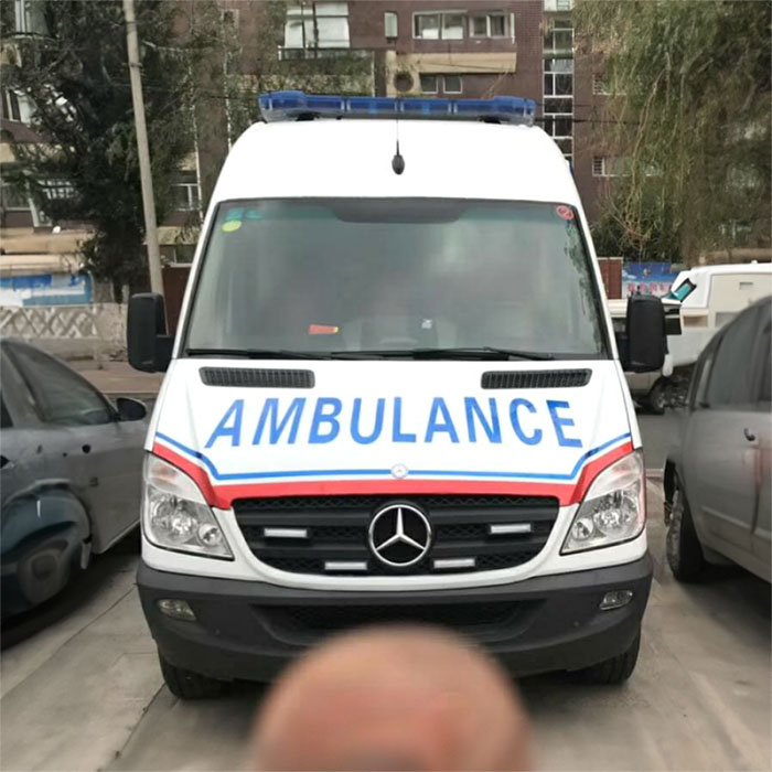 深圳私人救护车租车费用