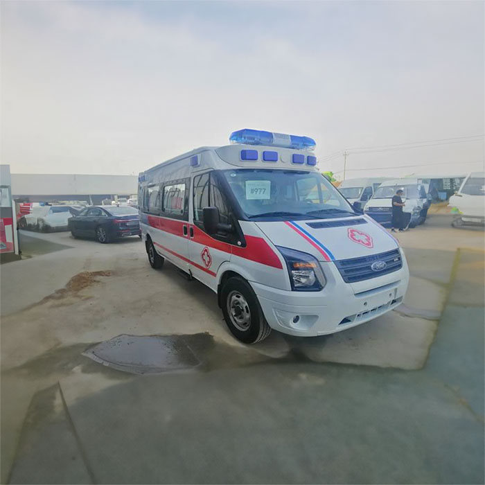 深圳私人救护车出租费用