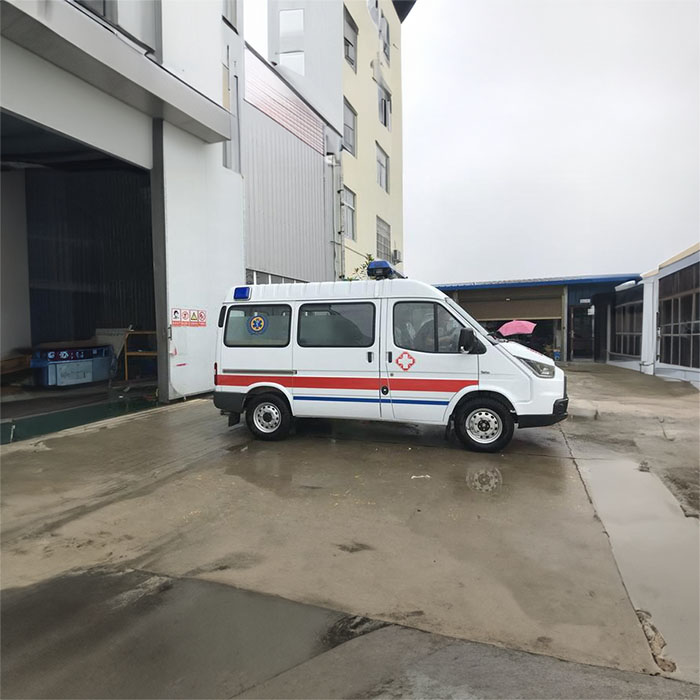 深圳救护车租车电话号码