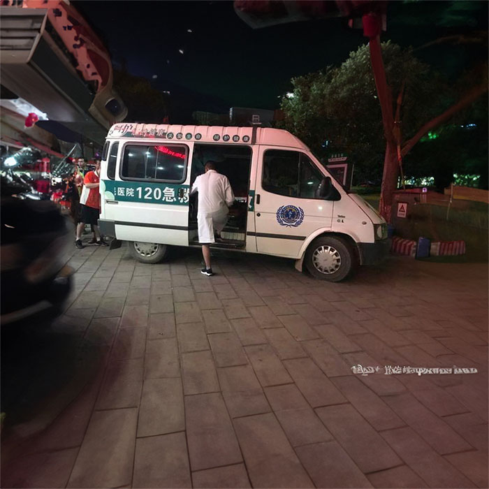 深圳急救车租车电话