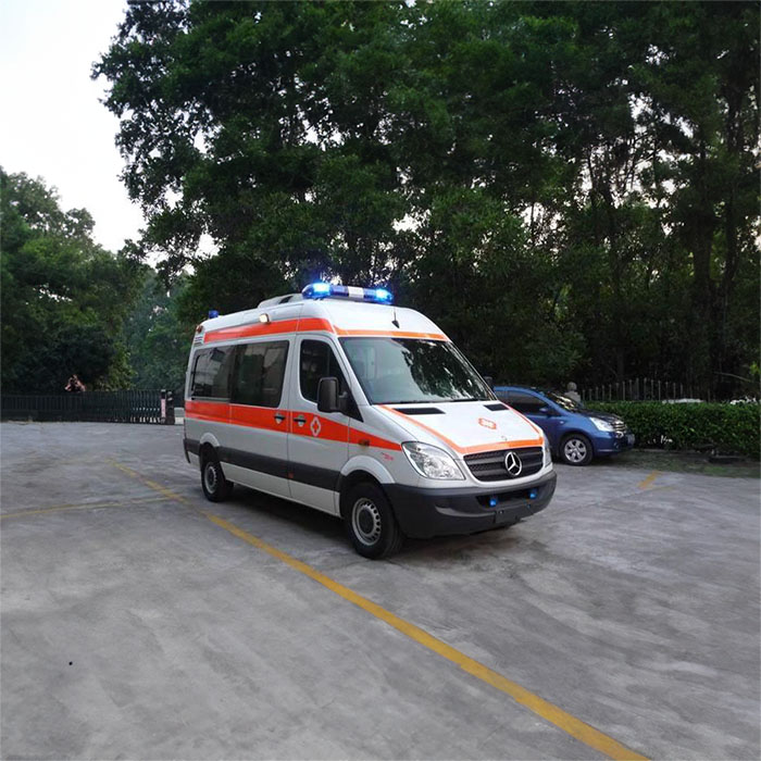 深圳私人救护车租车电话号码
