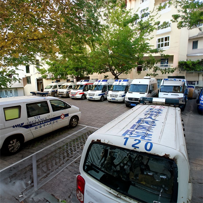 深圳私人救护车租赁收费