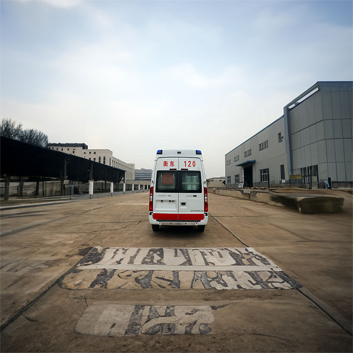 深圳私人救护车出租收费标准