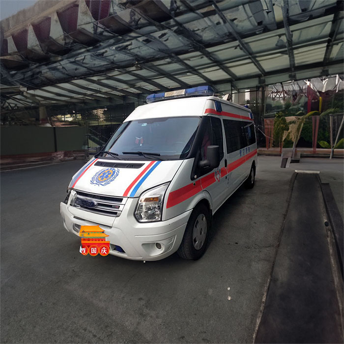 深圳私人救护车租车多少钱