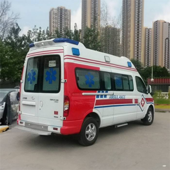 深圳私人救护车租车收费