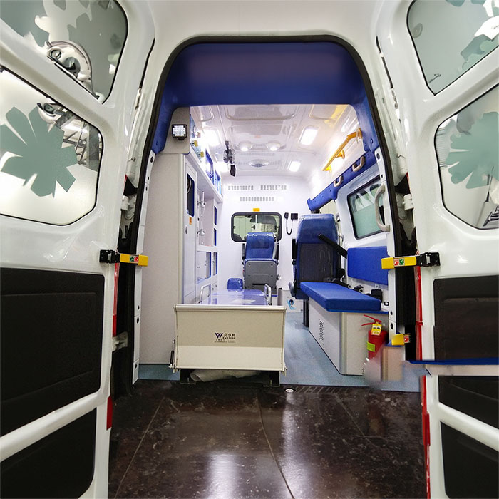 深圳私人救护车出租电话号码