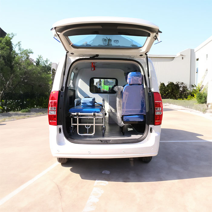 深圳私人救护车租赁多少钱