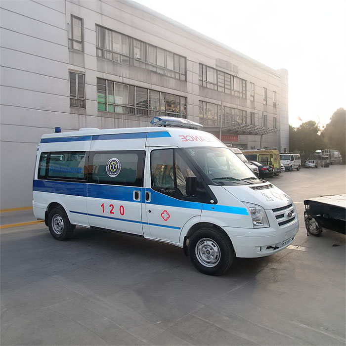 深圳救护车租车联系电话
