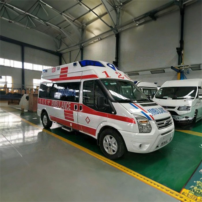 深圳私人救护车出租收费