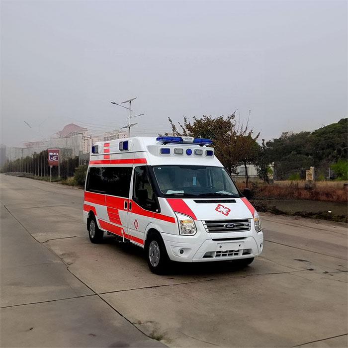 深圳租赁私人救护车联系电话