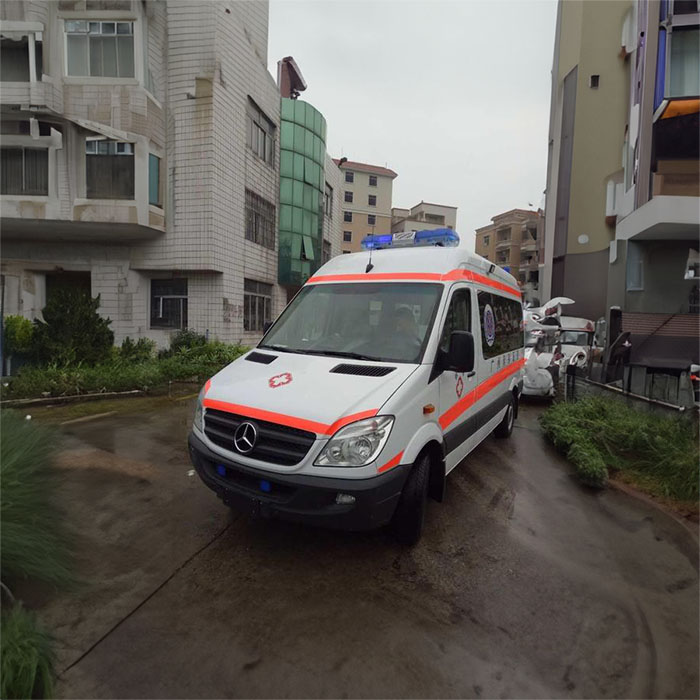 深圳租赁私人救护车电话