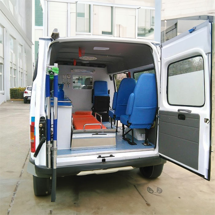 深圳私人救护车租赁电话号码