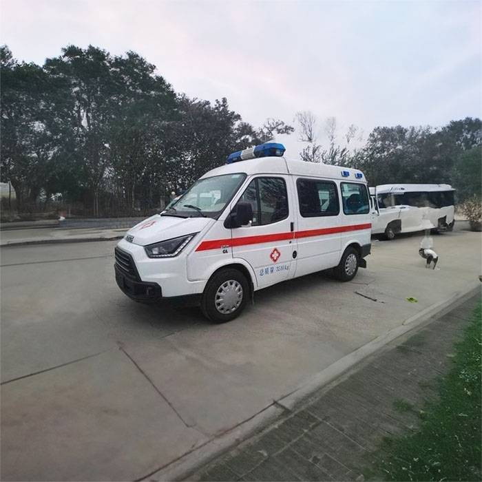 深圳私人救护车租车收费