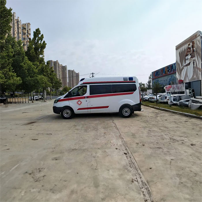深圳救护车出租联系方式