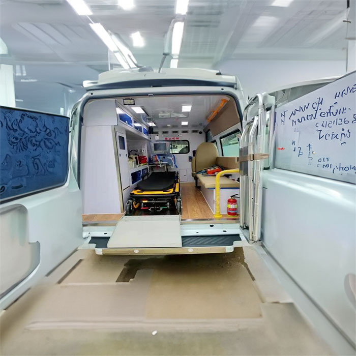 深圳私人救护车出租费用