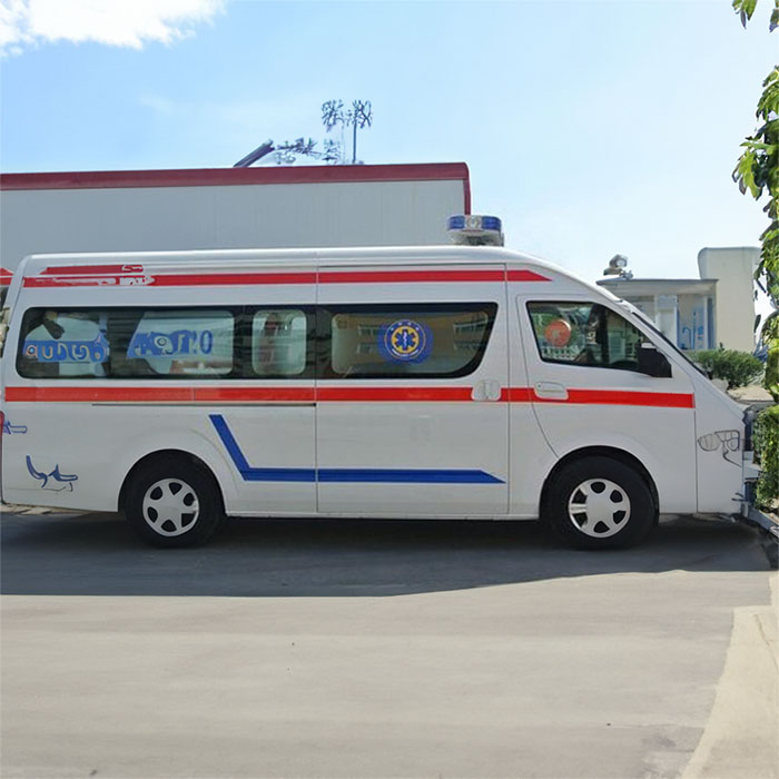 深圳出租救护车联系电话