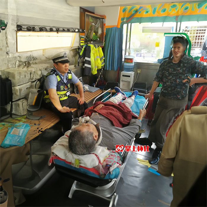 深圳租赁救护车电话号码