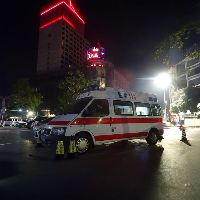 深圳私人救护车出租
