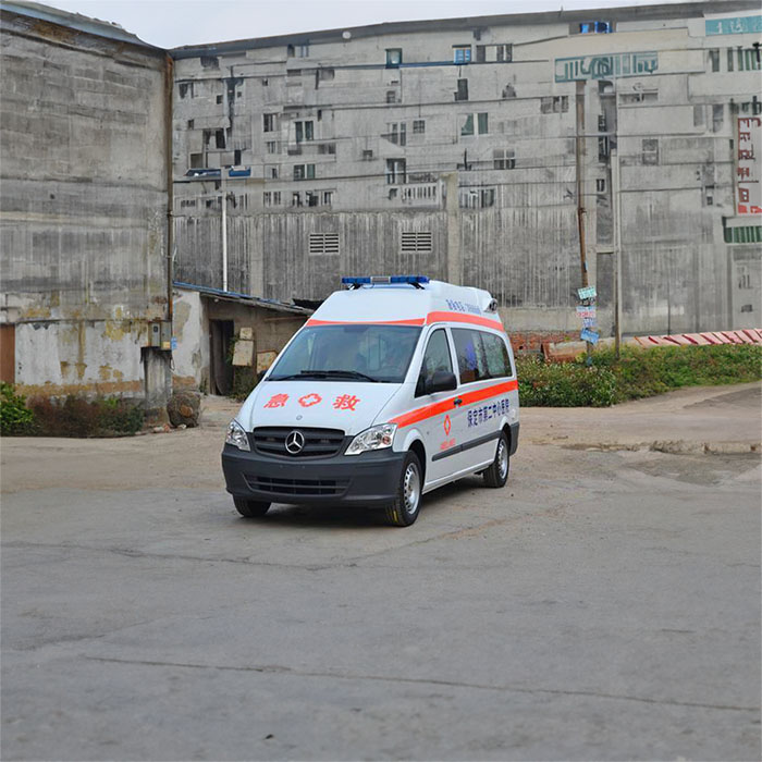 深圳私人救护车出租电话号码
